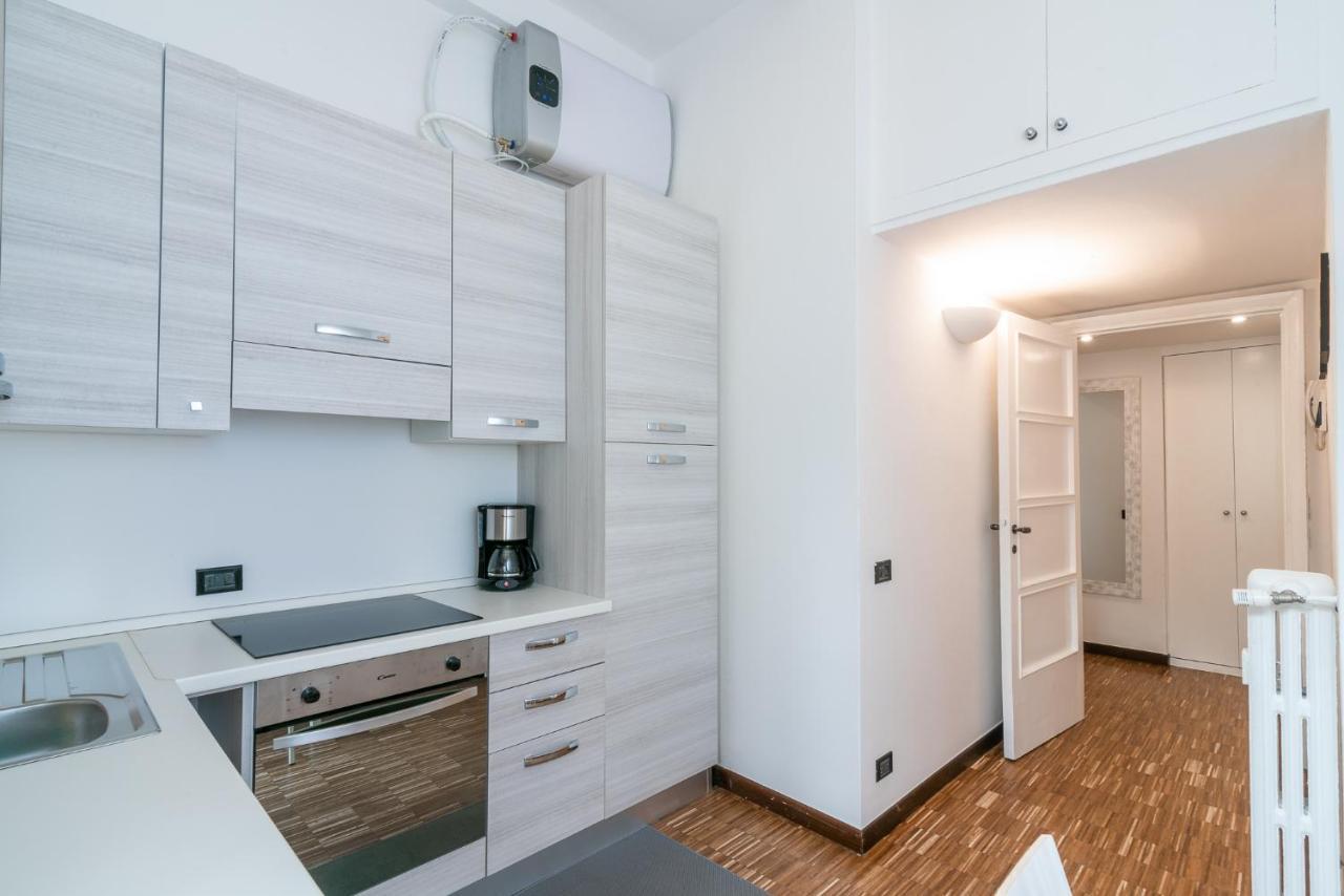 Vittoria 2 Lägenhet Milano Exteriör bild